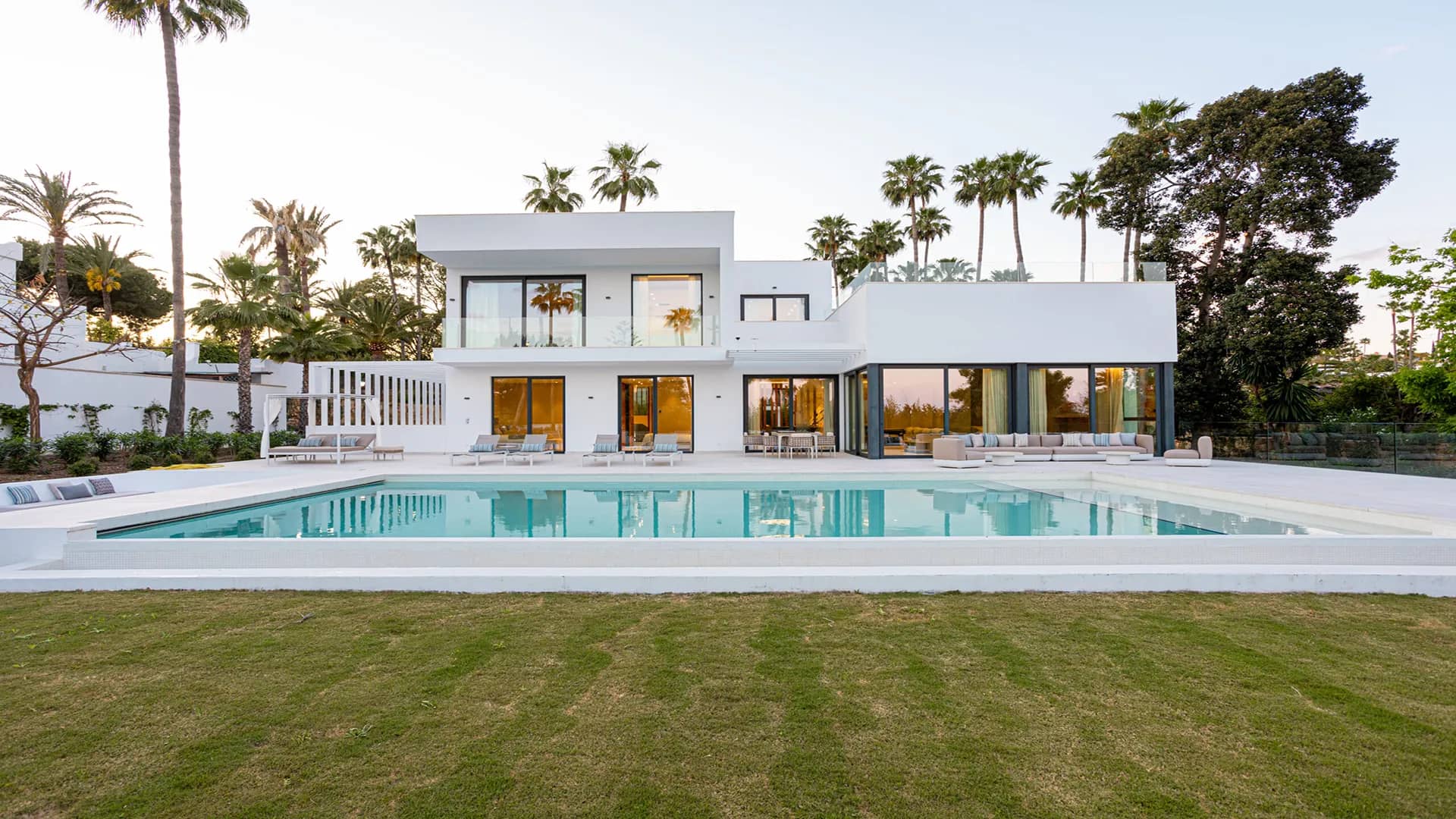 Villa Miura