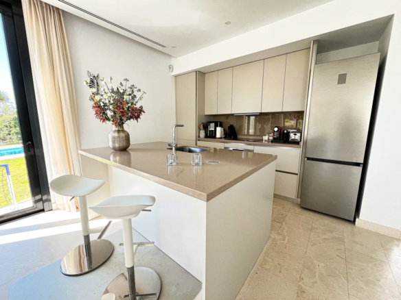 Green Hill 14 Kitchen