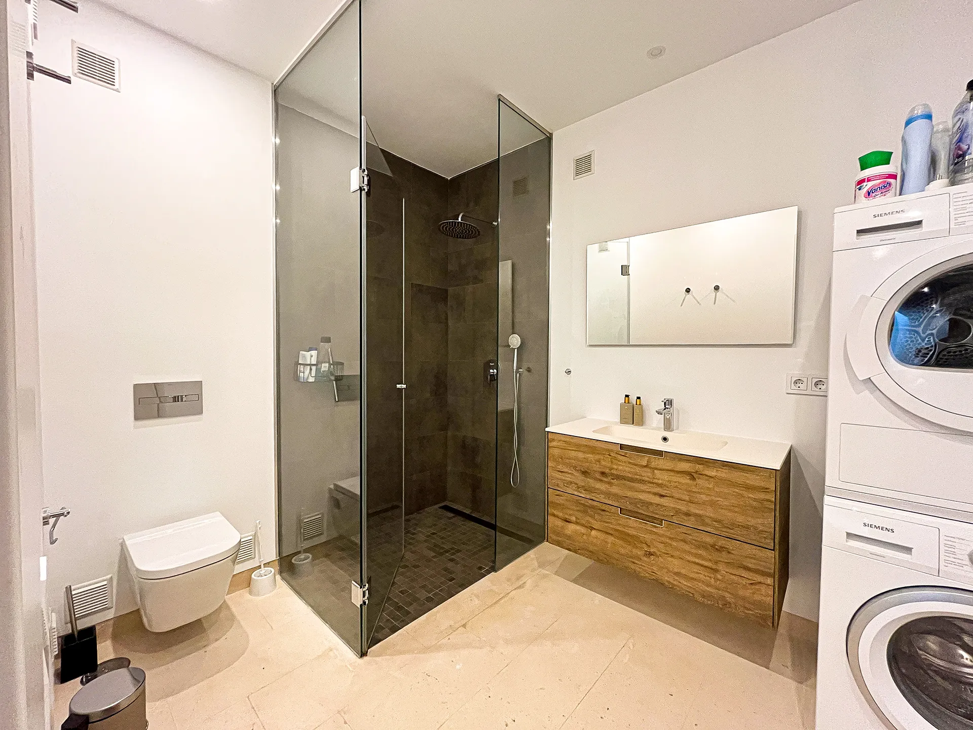 Green Hill 14 bathroom basement