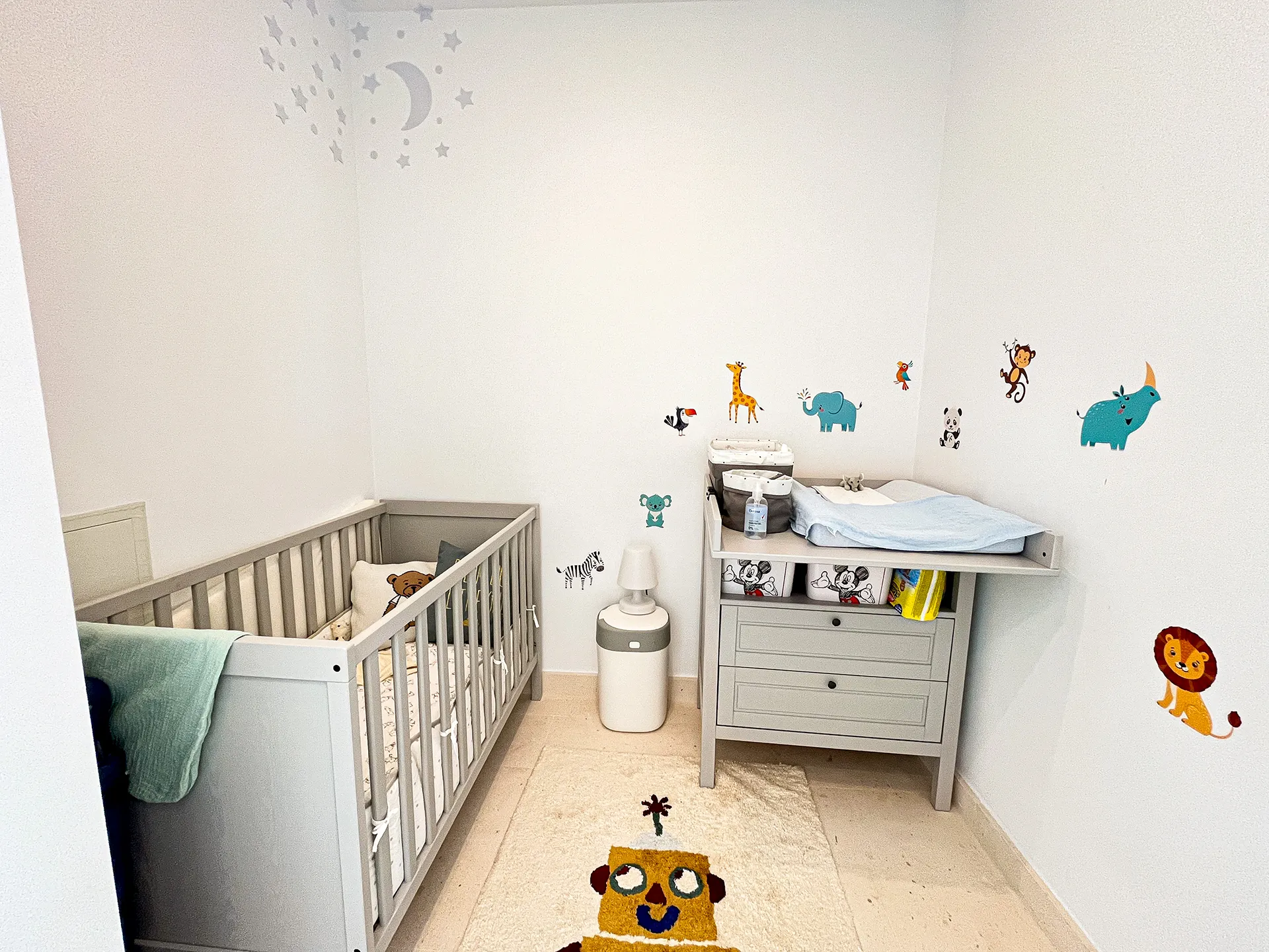 Green Hill 14 baby area