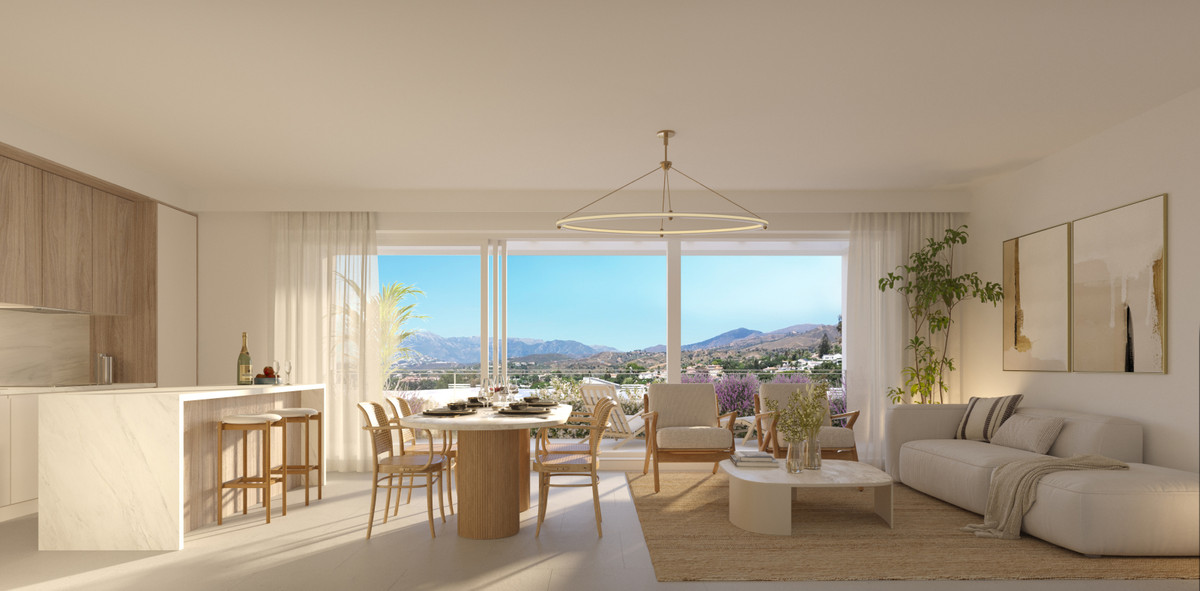 Estrella del Mar Villas Marbella – Marbella - bright open-plan living and dining room with mountain views through floor-to-ceiling sliding doors