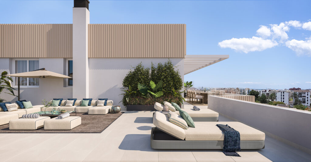 Zenith Estepona – Estepona - luxe dakterras met ligbedden, modulaire zithoek en panoramisch stadsuitzicht