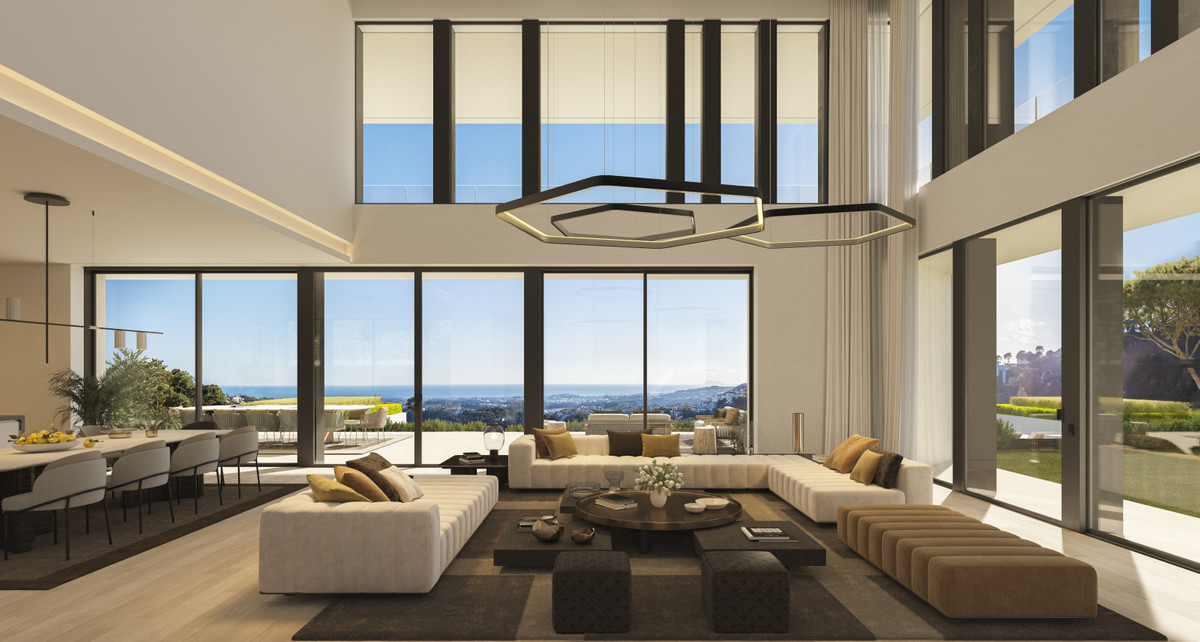 El Bosque II – Villa Stonehaven – Benahavís - dubbelhoge open woonkamer met vloer-tot-plafond beglazing en panoramisch zeezicht