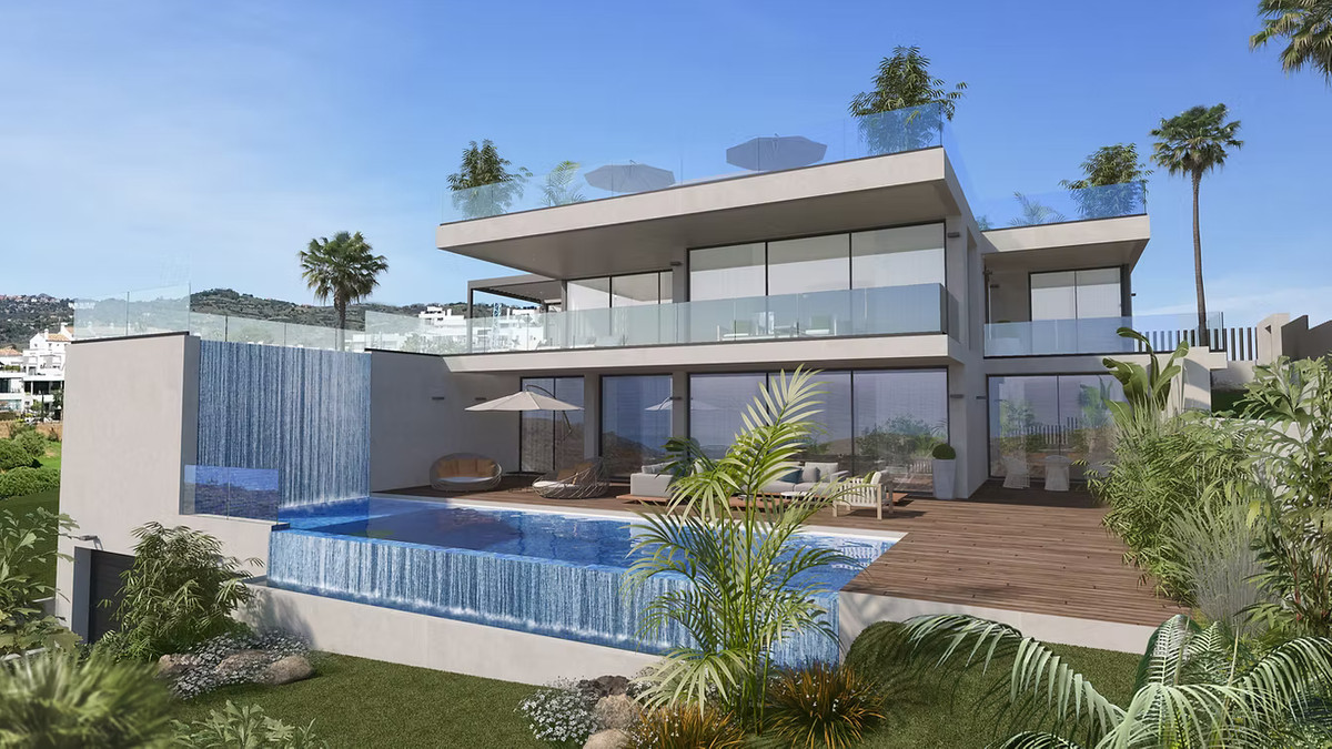 Cabopino Gardens – Villa 12 – Cabopino - Moderne Luxusvilla mit Infinity-Pool, Wasserfall und Dachterrasse, umgeben von tropischem Garten