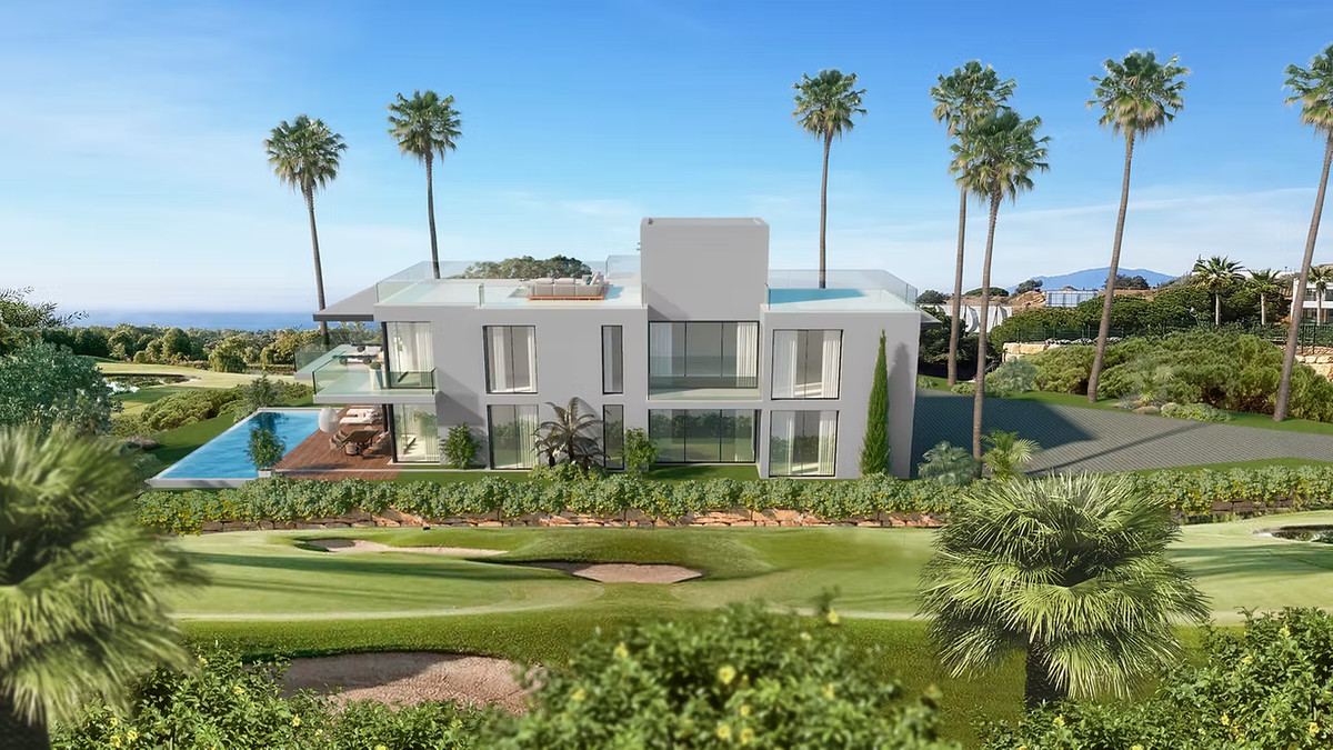 Cabopino Gardens – Villa 8 – Cabopino - moderne luxevilla exterieur met dakterras pool, infinity pool, golfbaan en zeezicht